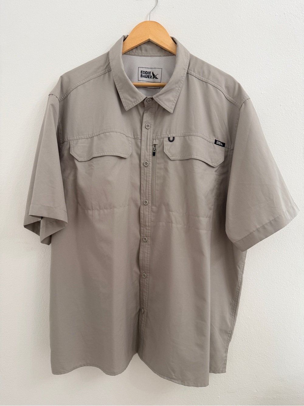 Eddie Bauer Men's Short Sleeve Woven Tech Shirt – Size XXL